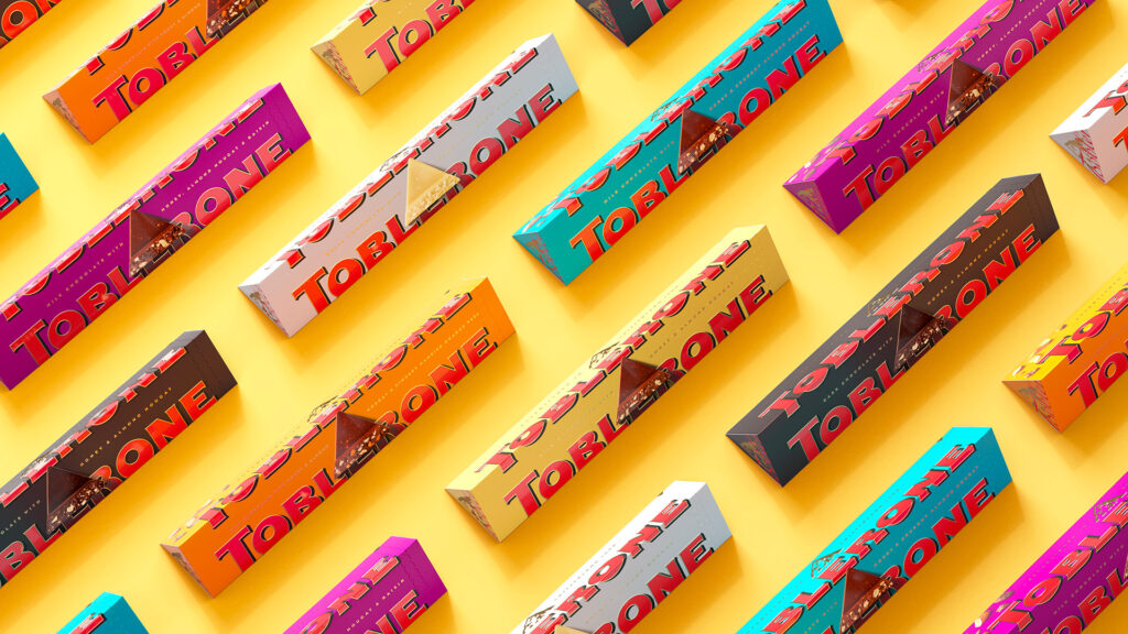 Zmiana logo Toblerone. Cała kolorowa gama czekolad.